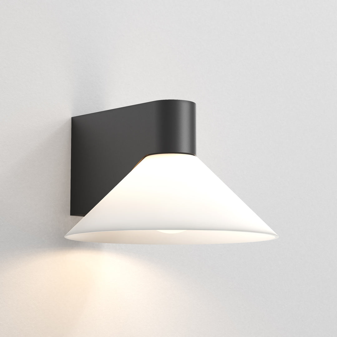 Astro Lighting Conic - Matt Black