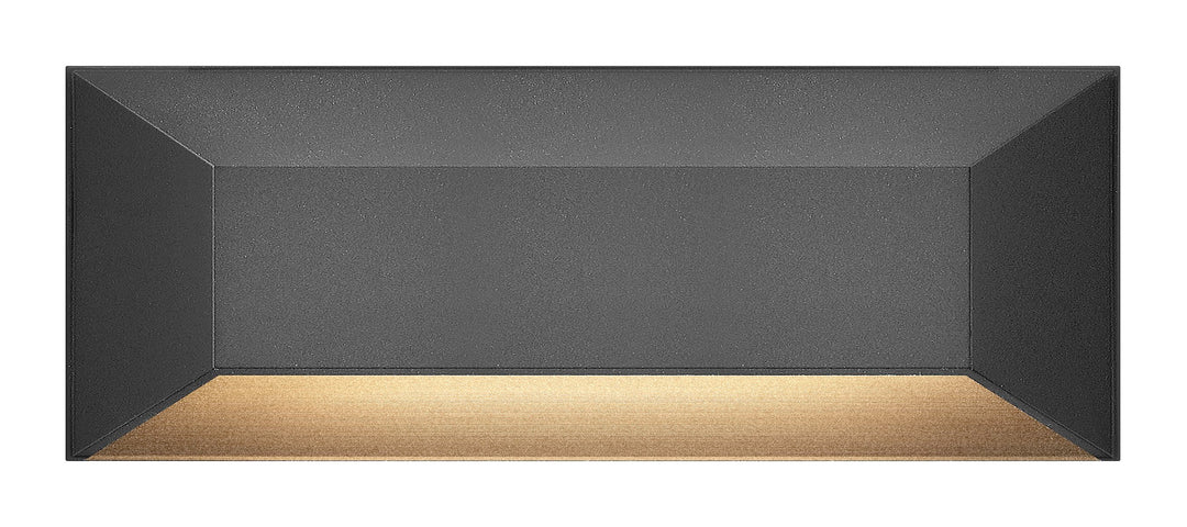 Hinkley Nuvi Landscape Step & Deck Light