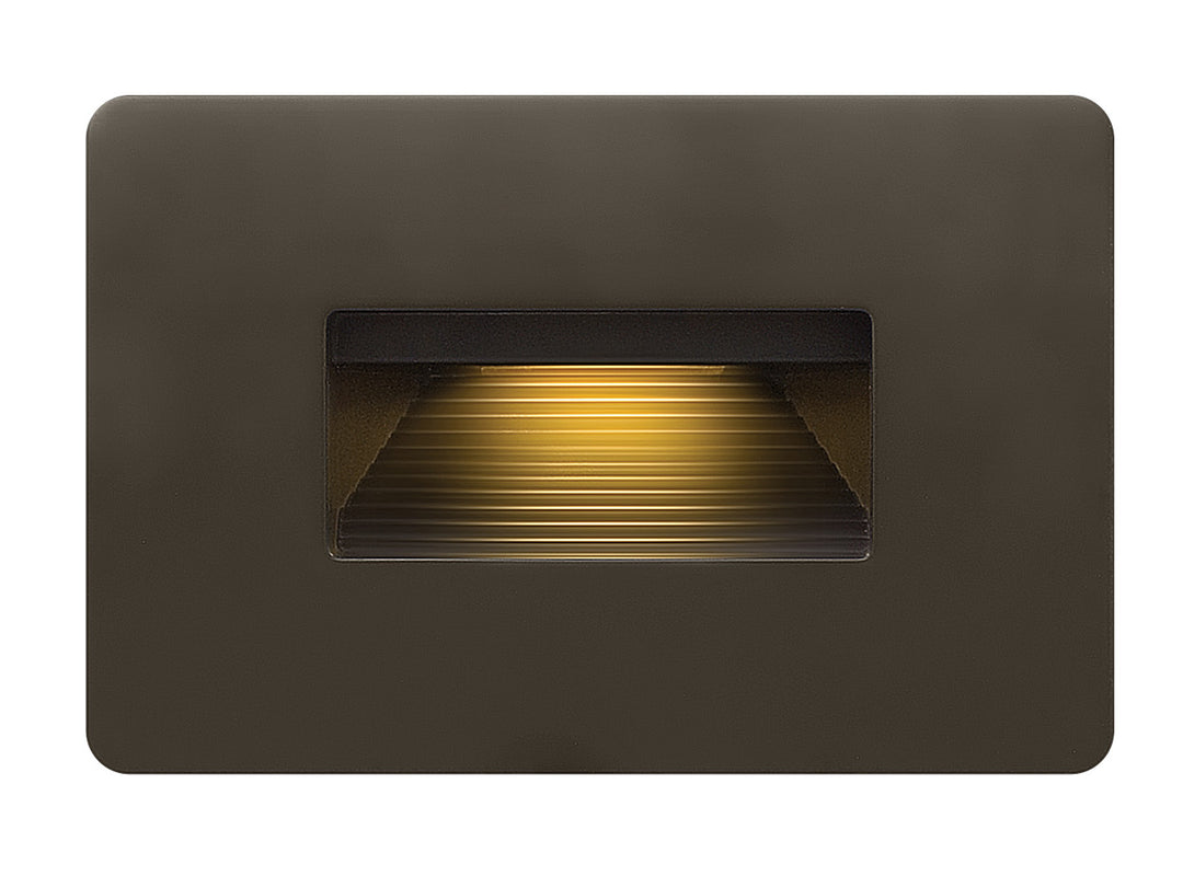 Hinkley Luna Landscape Step & Deck Light LED 2700K Step Light 12v Horizontal Bronze 15508BZ