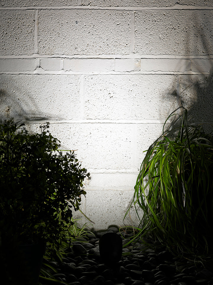 Light output pattern for the Kichler 16154 landscape accent light