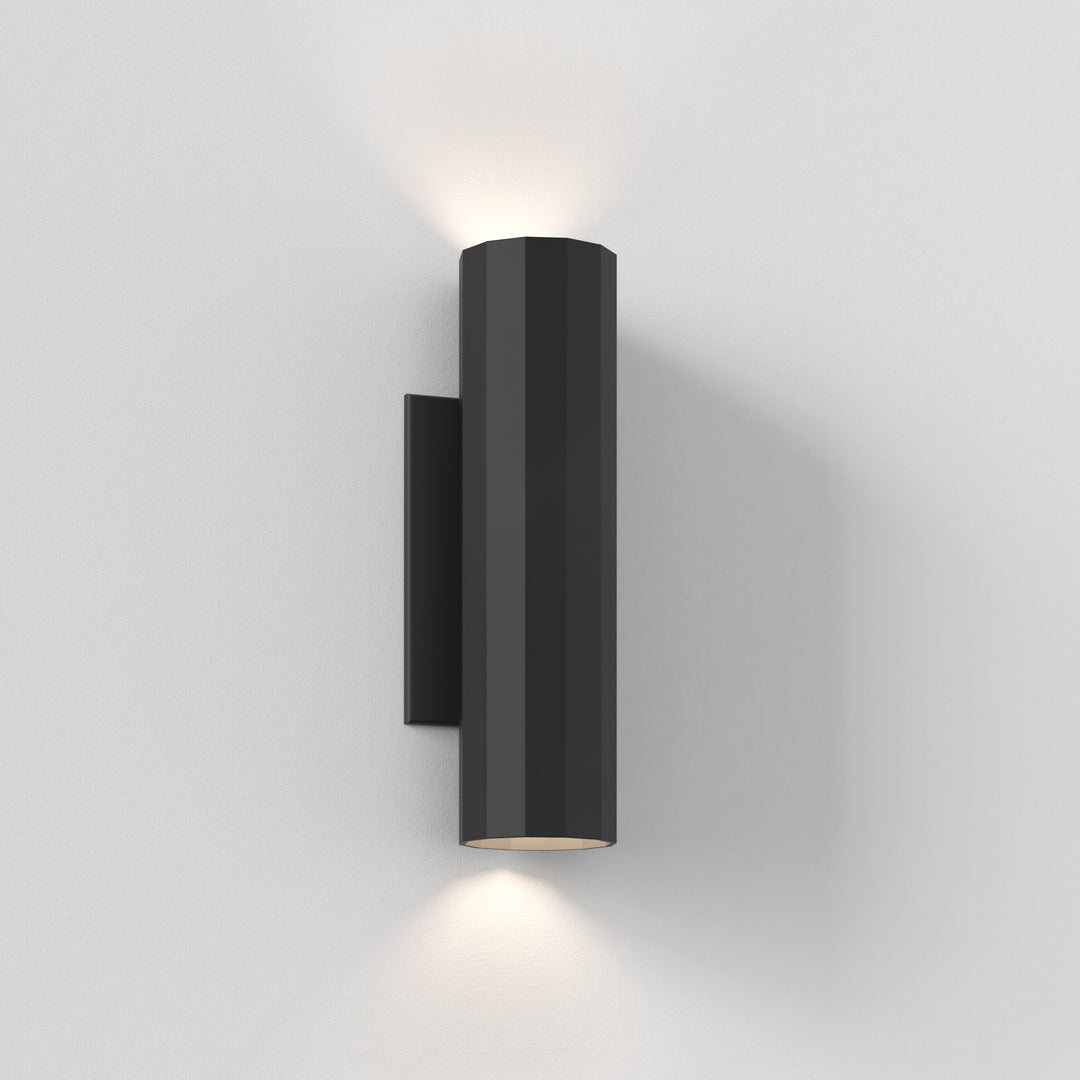 Astro Lighting Hashira 300 - Matt Black