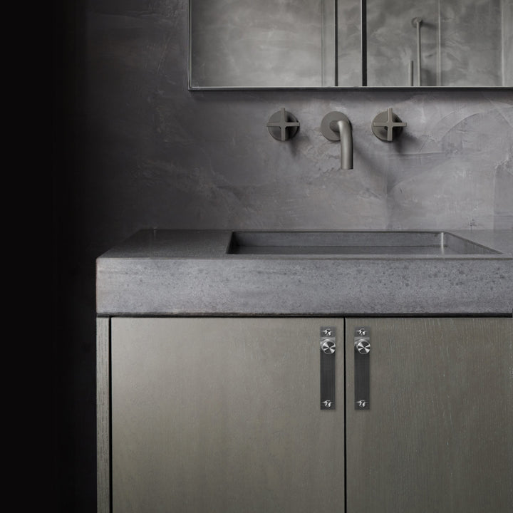 Buster + Punch Furniture Knob | Cross Knurl | Plate