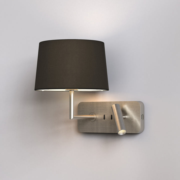 Astro Lighting Side by Side USB