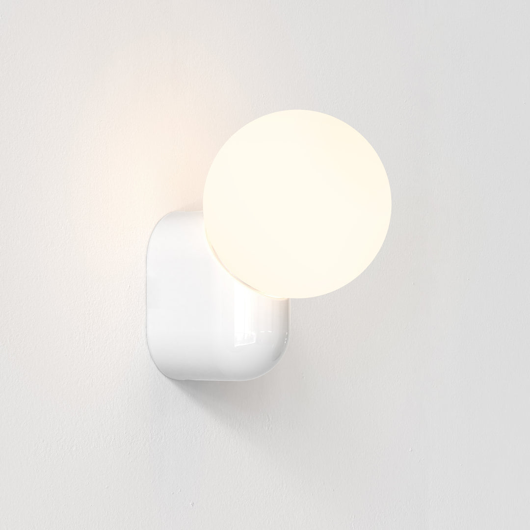 Astro Lighting Lyra Wall Single - Gloss Glaze White