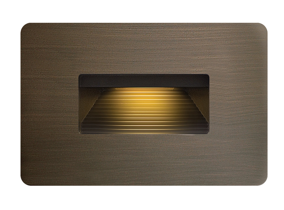 Hinkley Luna Landscape Step & Deck Light Hardy Island LED 2700K Step Light 120V Horizontal Matte Bronze 58508MZ