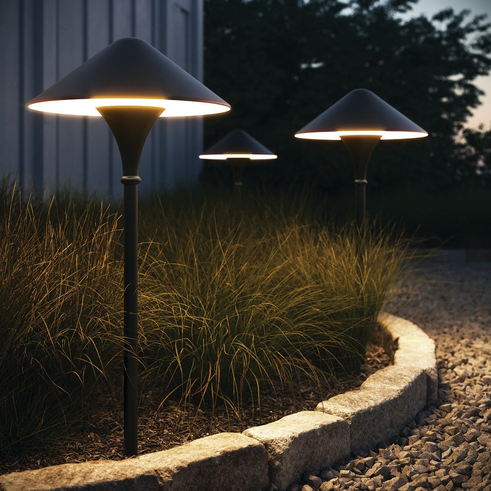 Hinkley Apex Landscape Path Light
