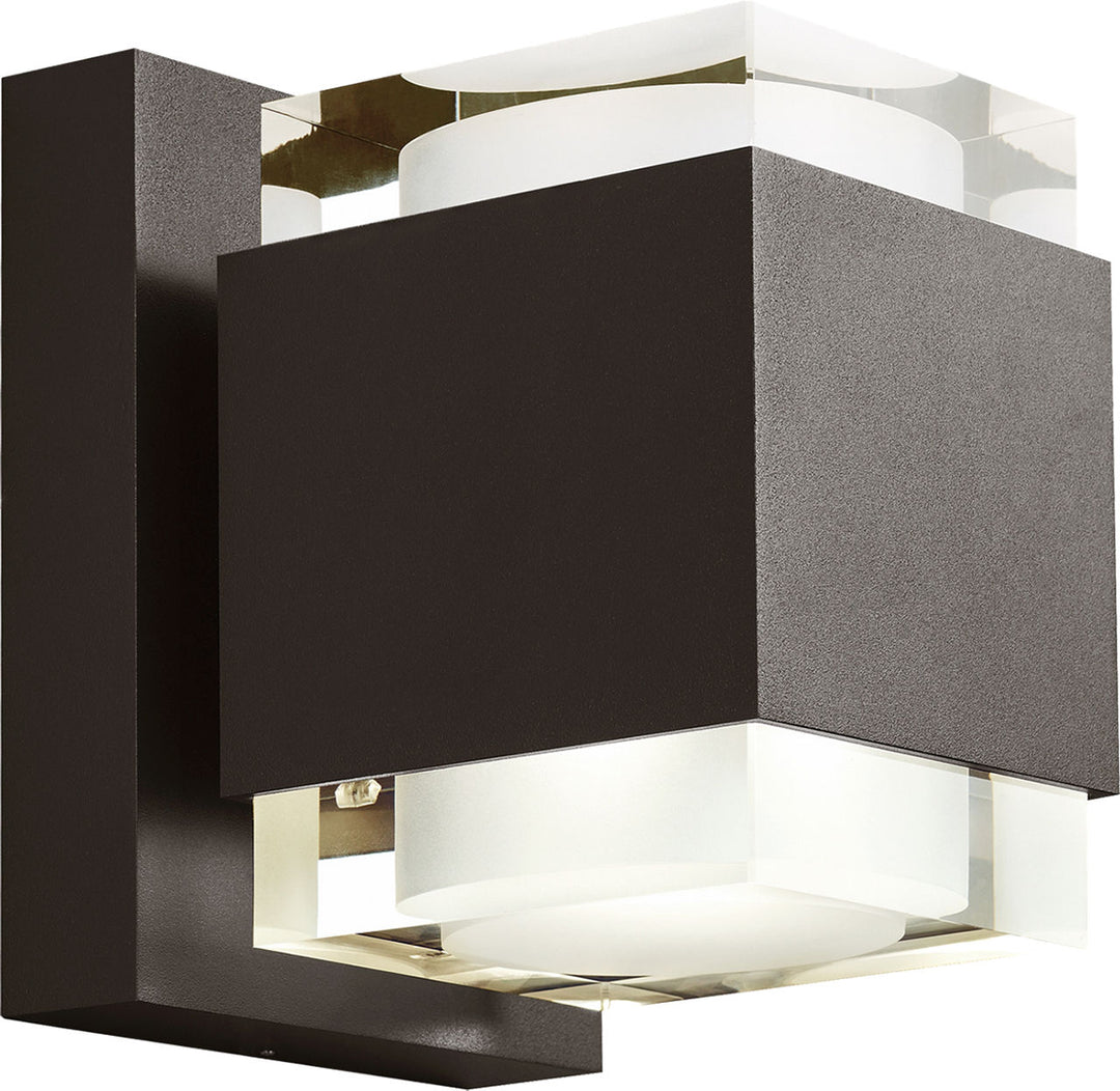 Visual Comfort Modern (formerly Tech Lighting) Voto 8 Outdoor Wall