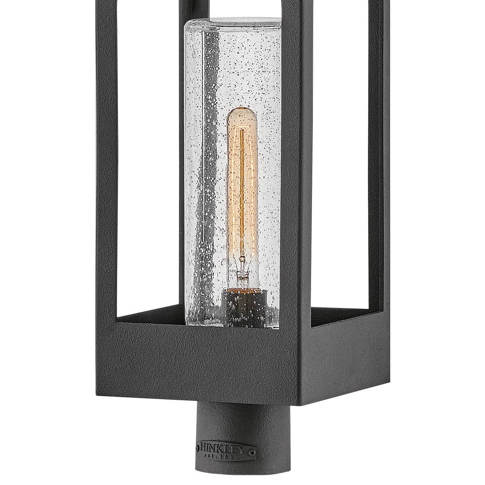 Hinkley Amina Outdoor Post Mount Lantern