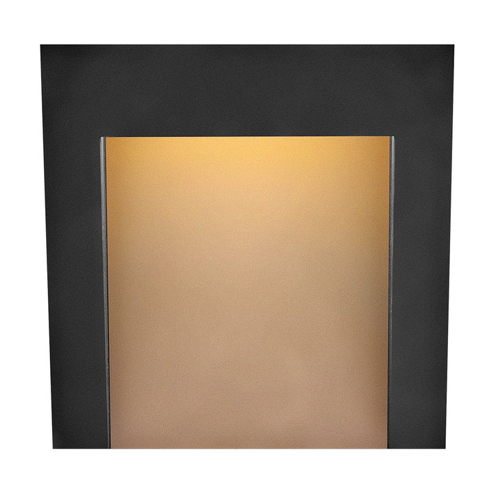Hinkley Taper Outdoor Wall Light