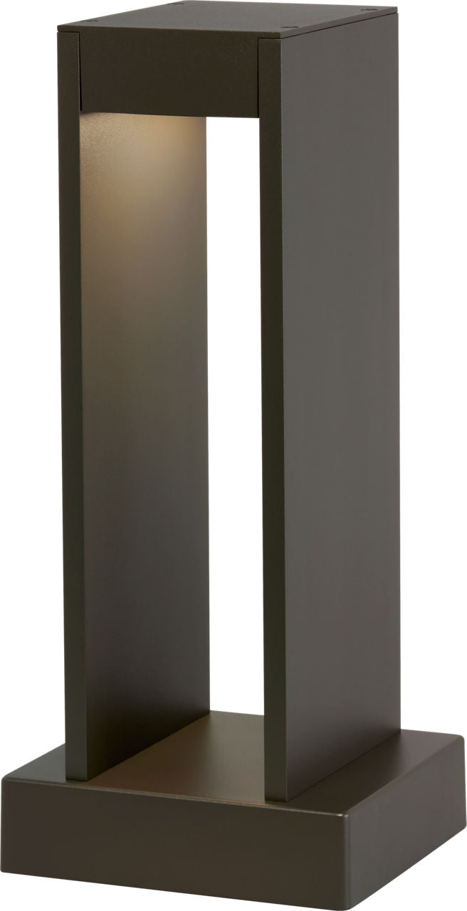 Visual Comfort Modern (formerly Tech Lighting) Syntra 18 Outdoor Path
