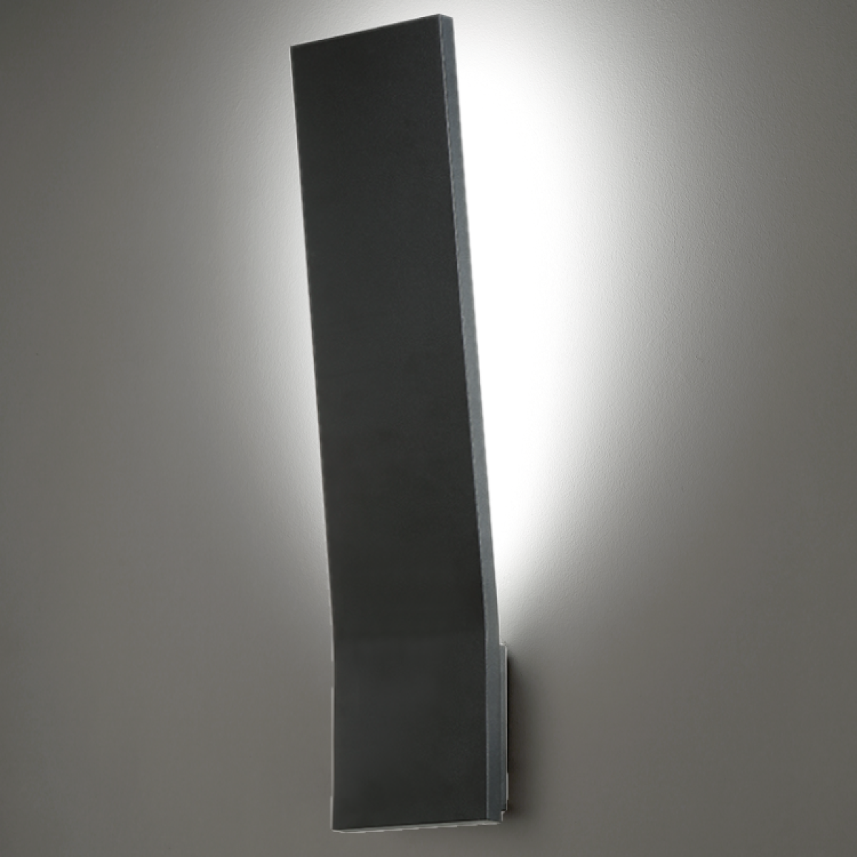 Modern Forms Blade Outdoor Wall Sconce Light