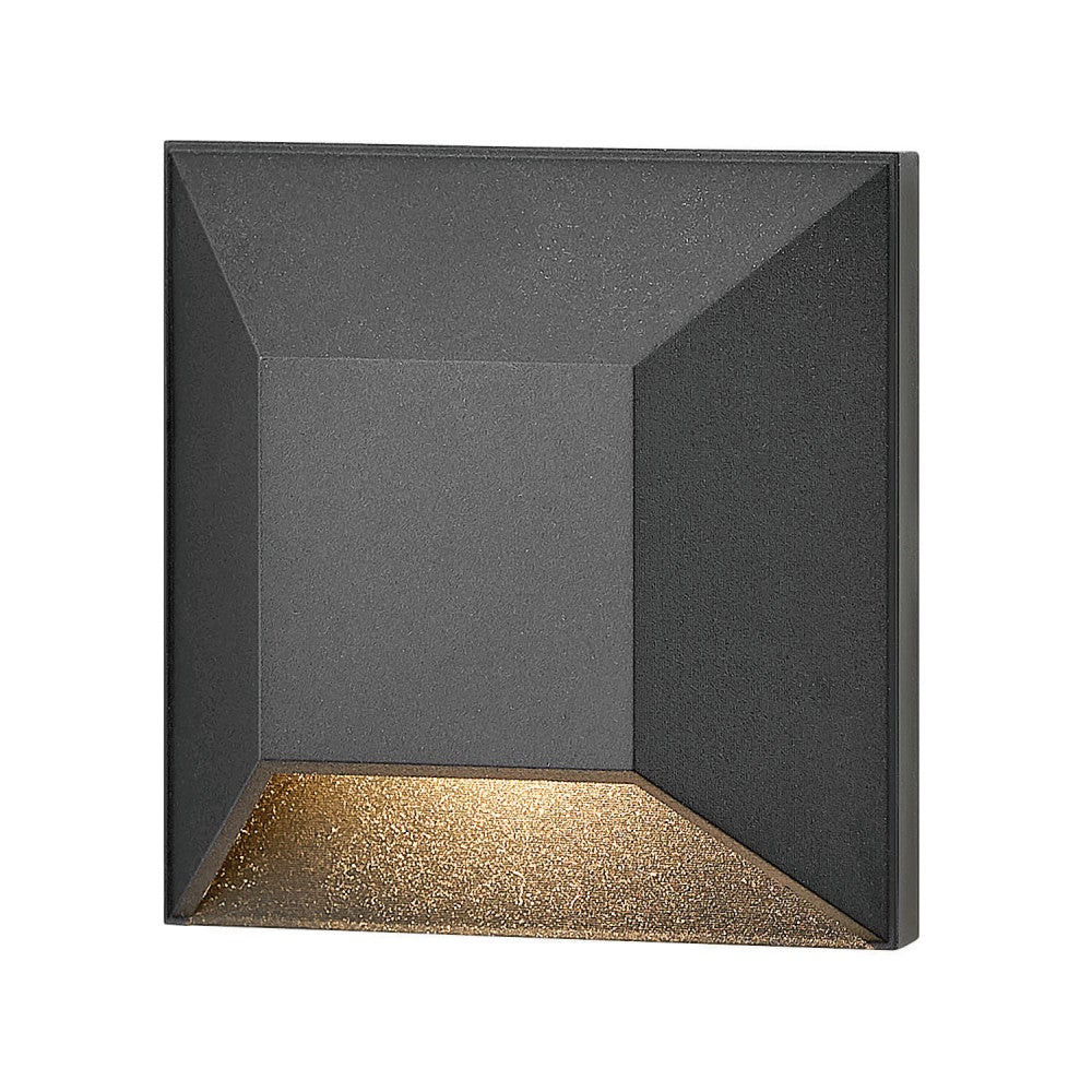 Hinkley Nuvi Landscape Step & Deck Light