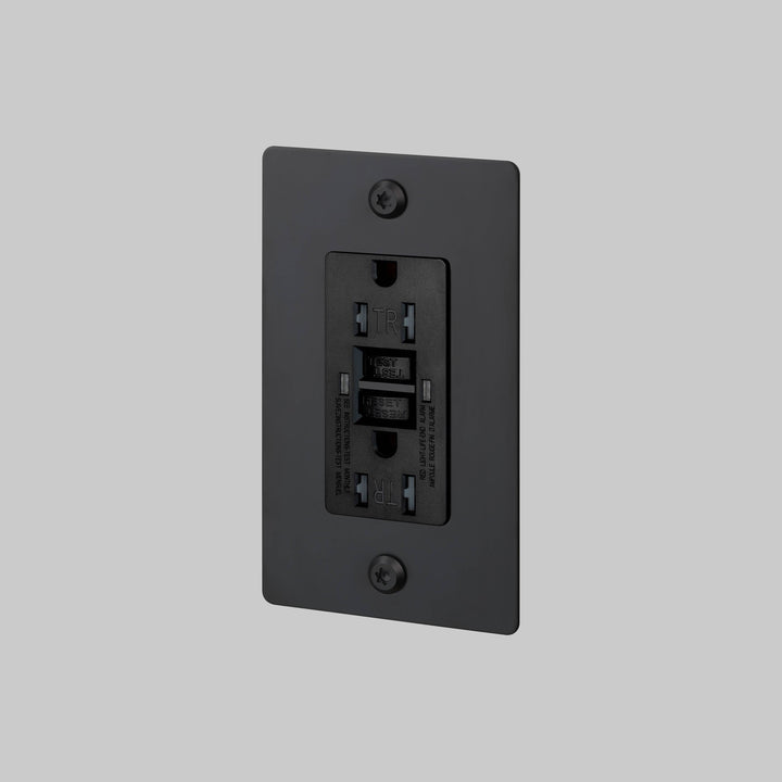 Buster + Punch 1 Gang Duplex Outlet GFCI Linear Knurl Without Logo Black