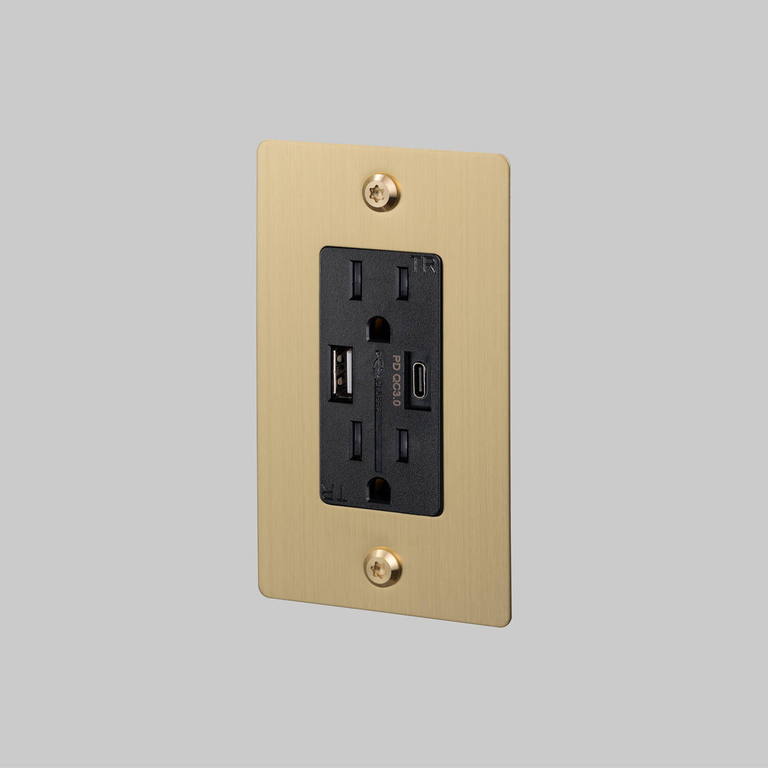 Buster + Punch 1 Gang Duplex Outlet USB A C Linear Knurl Without Logo Brass