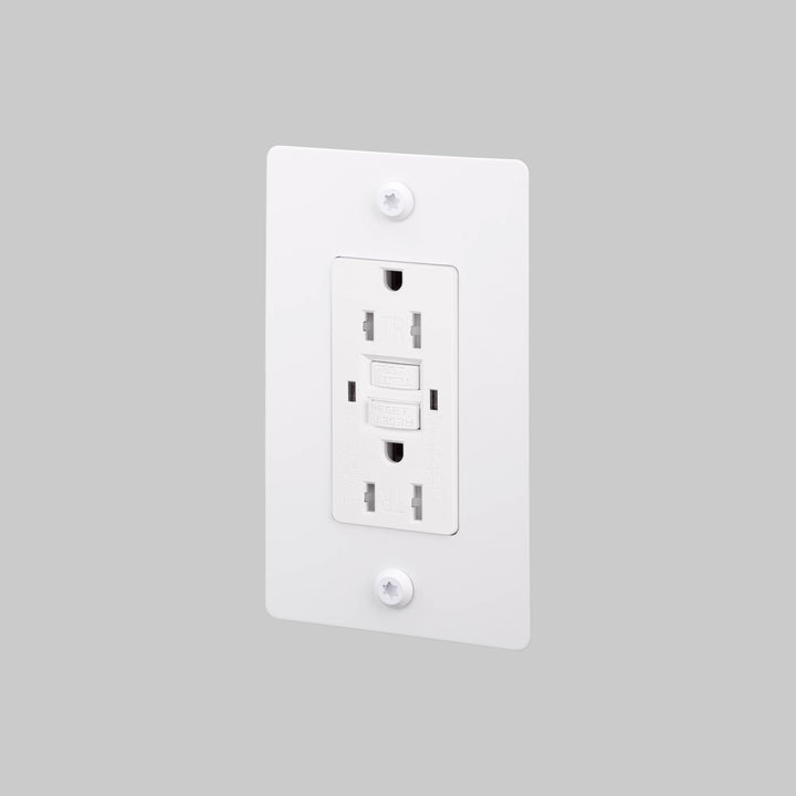 Buster + Punch 1 Gang Duplex Outlet GFCI Linear Knurl Without Logo White