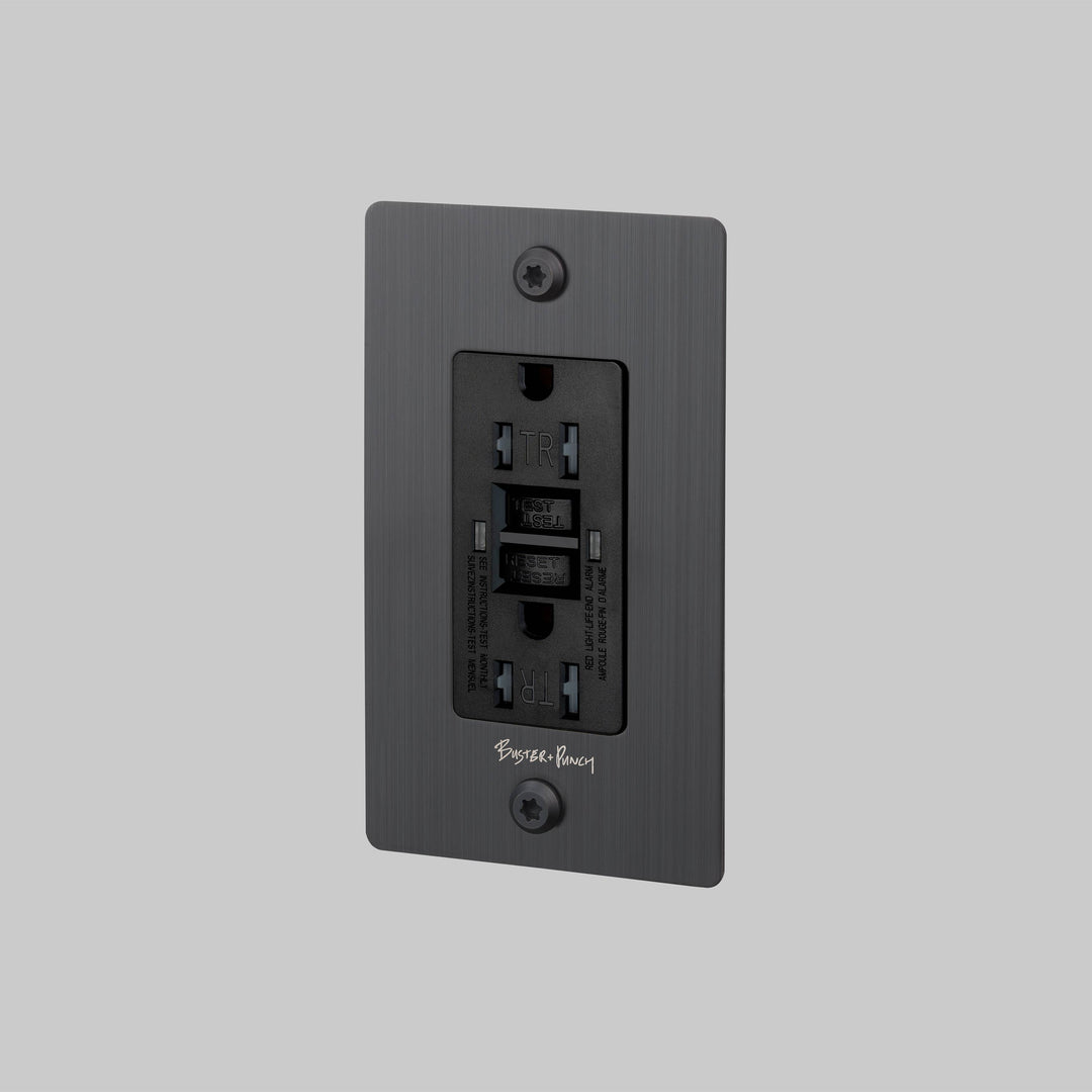Buster + Punch 1 Gang Duplex Outlet | GFCI | Linear Knurl | With Logo
