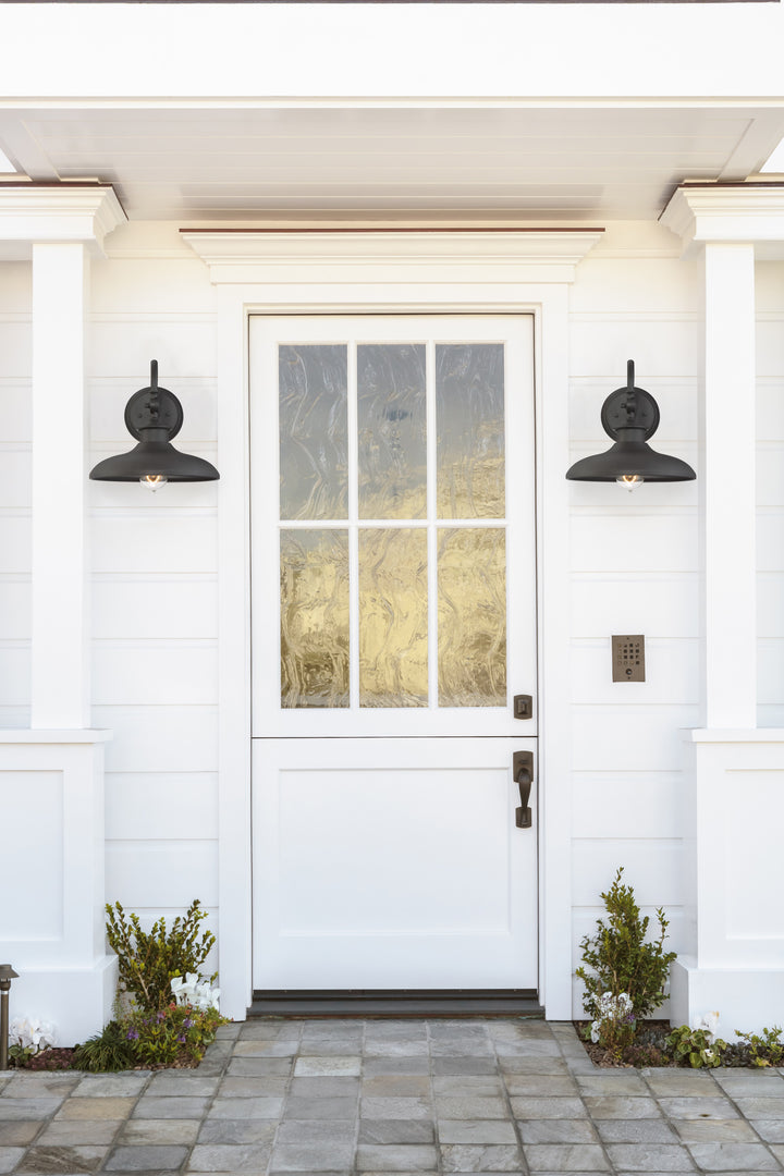 Savoy House Raleigh Outdoor Wall Lantern in Black - Model 5-9584-BK