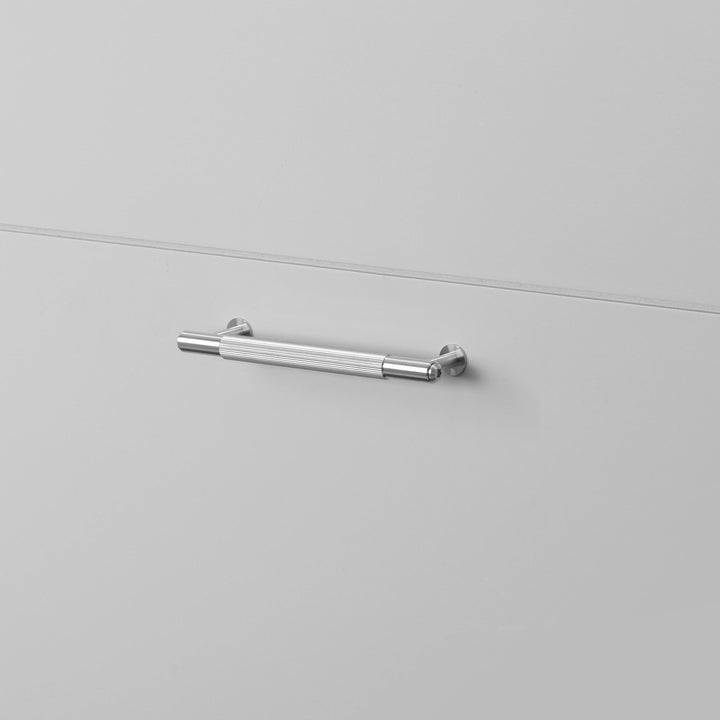 Buster + Punch Pull Bar / Linear