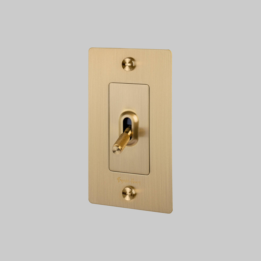 Buster + Punch 1G Toggle Switch / With Logo | DS