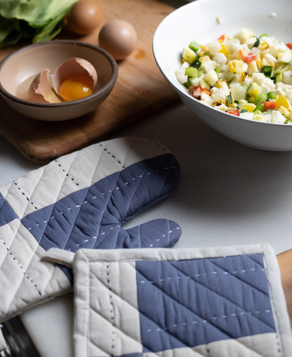 Anchal Patchwork Oven Mitt Slate - Thumbnail 5