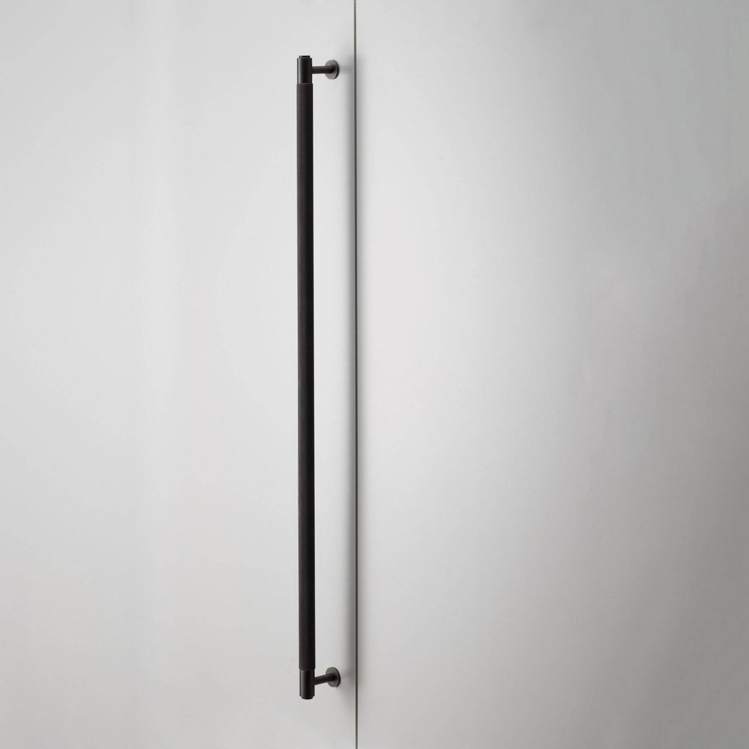 Buster + Punch Single Sided Closet Bar 29.9" | Cross Knurl Design