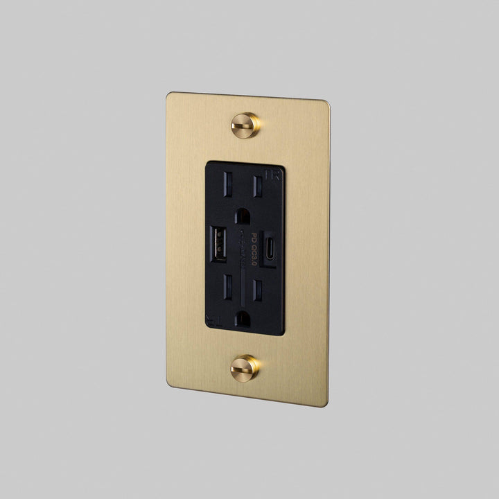 Buster + Punch 1 Gang Duplex Outlet | USB A + C | Cross Knurl | Without Logo