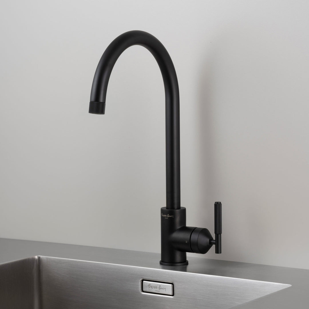 Buster + Punch KITCHEN FAUCET / MIXER / LINEAR