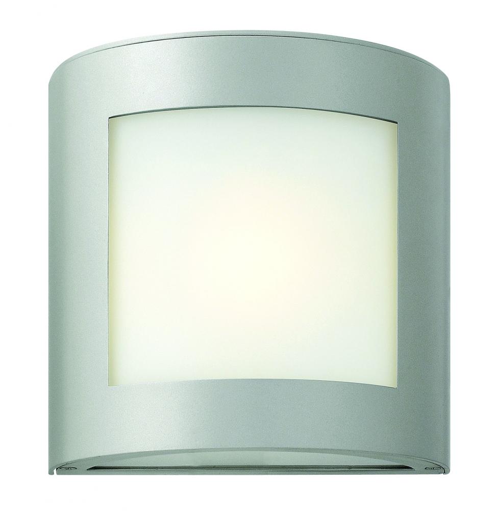 Hinkley 2020 Outdoor Wall Light l Open Box