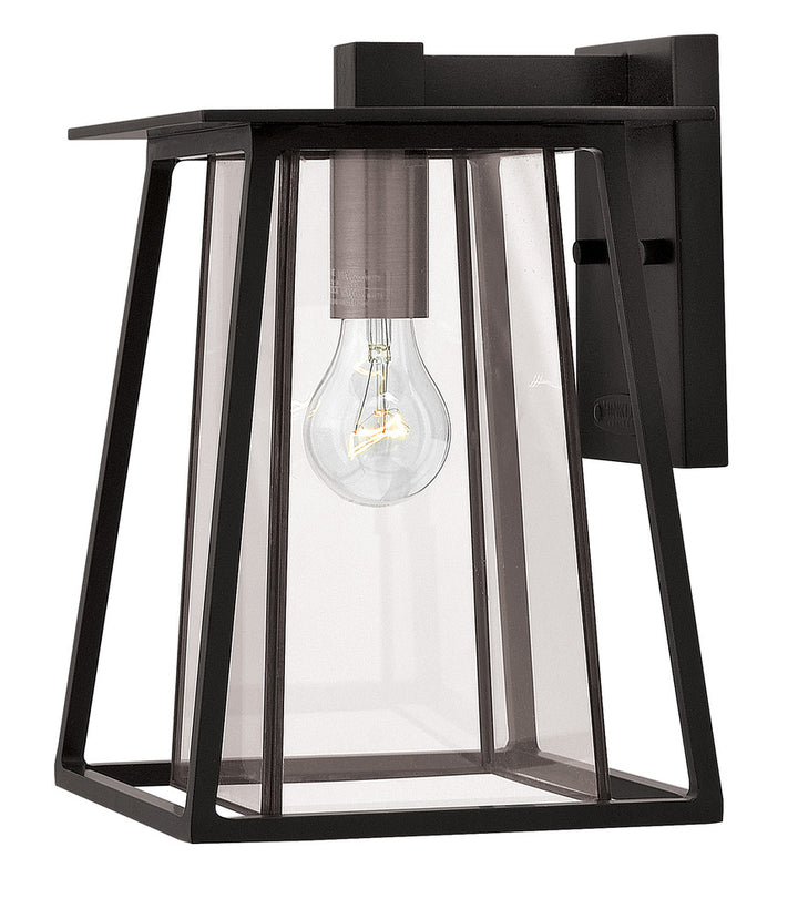 Hinkley OUTDOOR WALKER Small Wall Mount Lantern 2100