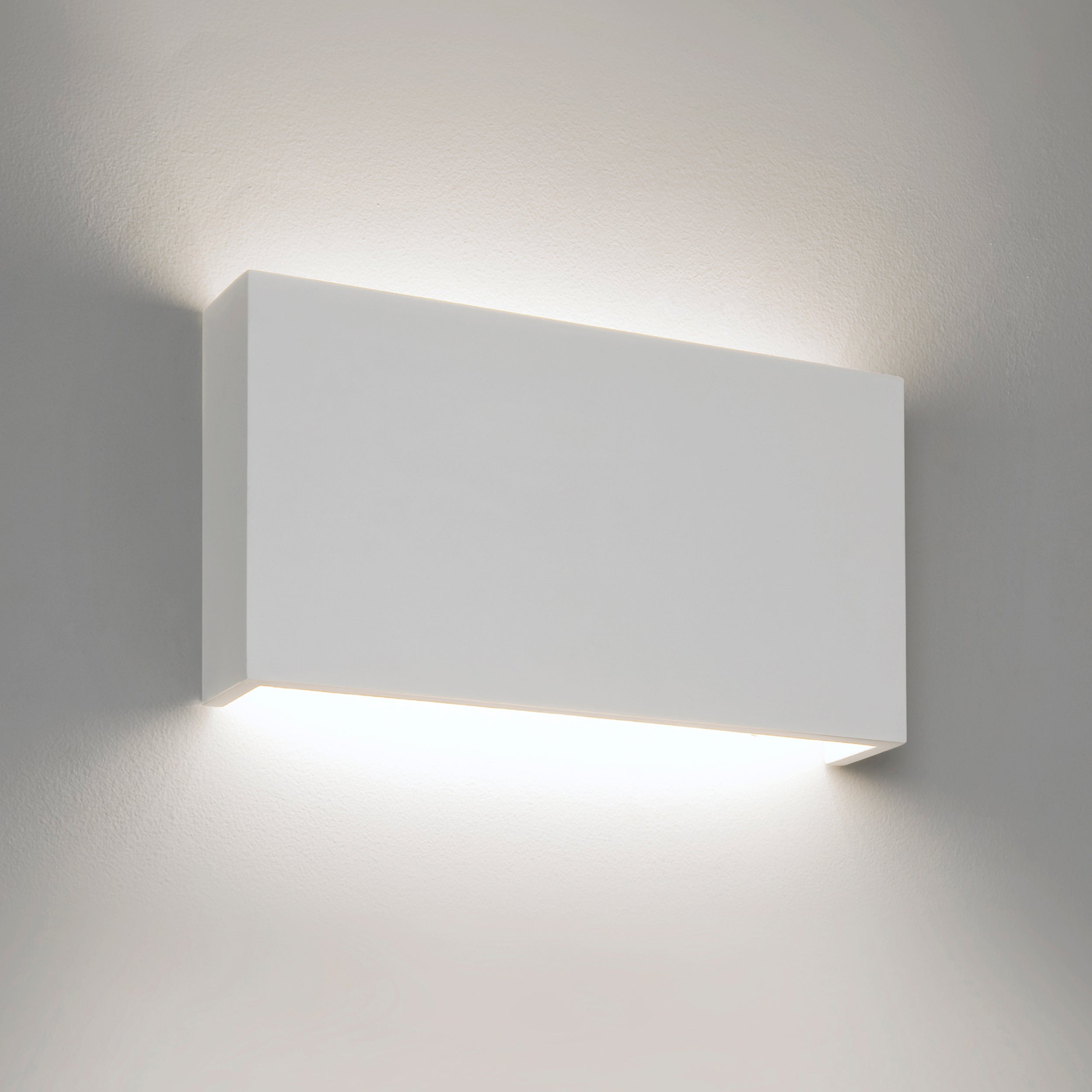 Astro Lighting Rio Wall Light Fixtures Astro Lighting 2.36x12.8x7.48 Plaster Yes (Integral), Mid-Power LED