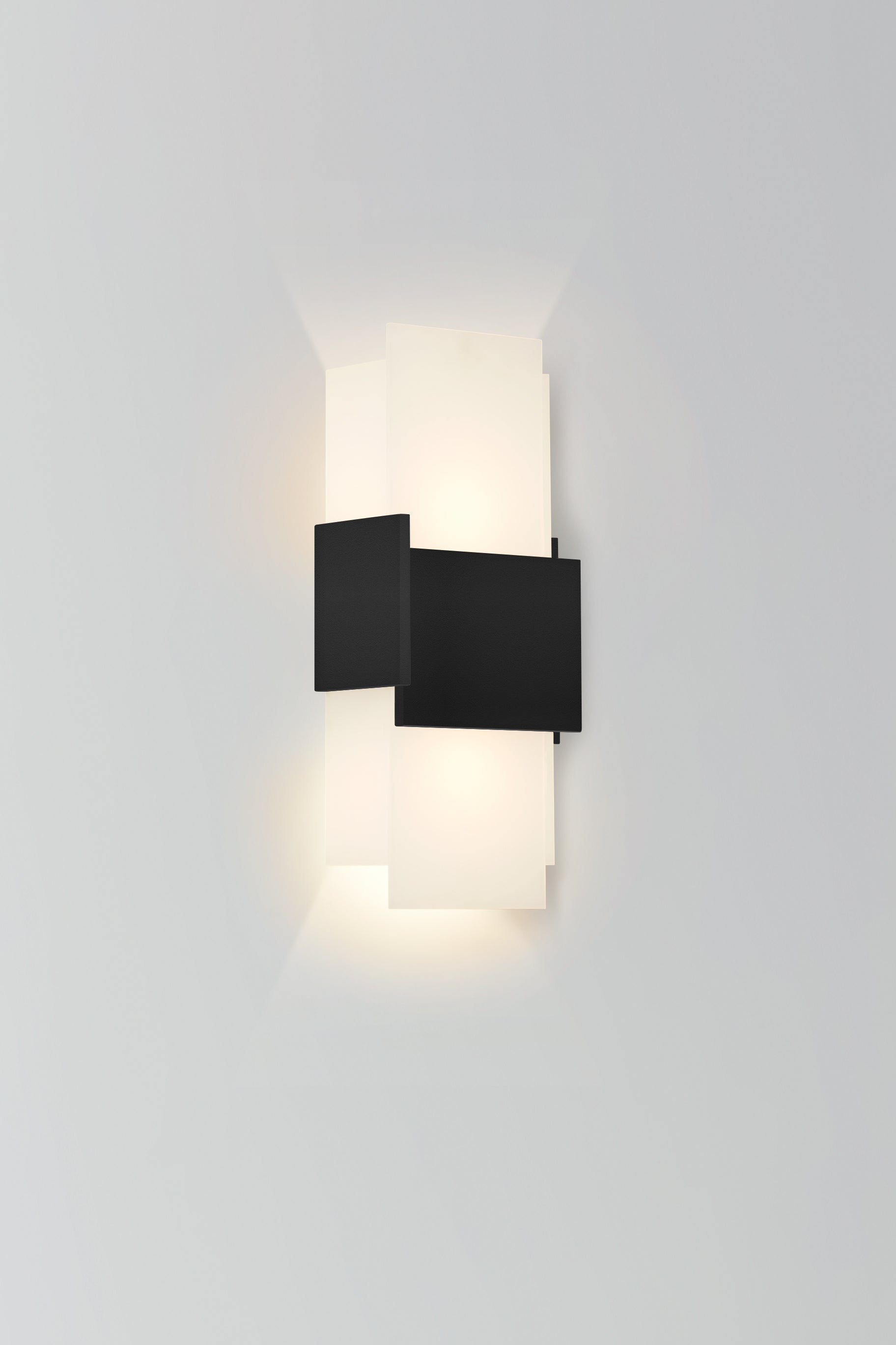 Cerno Acuo Outdoor Wall Sconce Outdoor l Wall Cerno Textured Black Powdercoat Frosted polymer 2700K, P1 (Up & Downlight Standard Output)