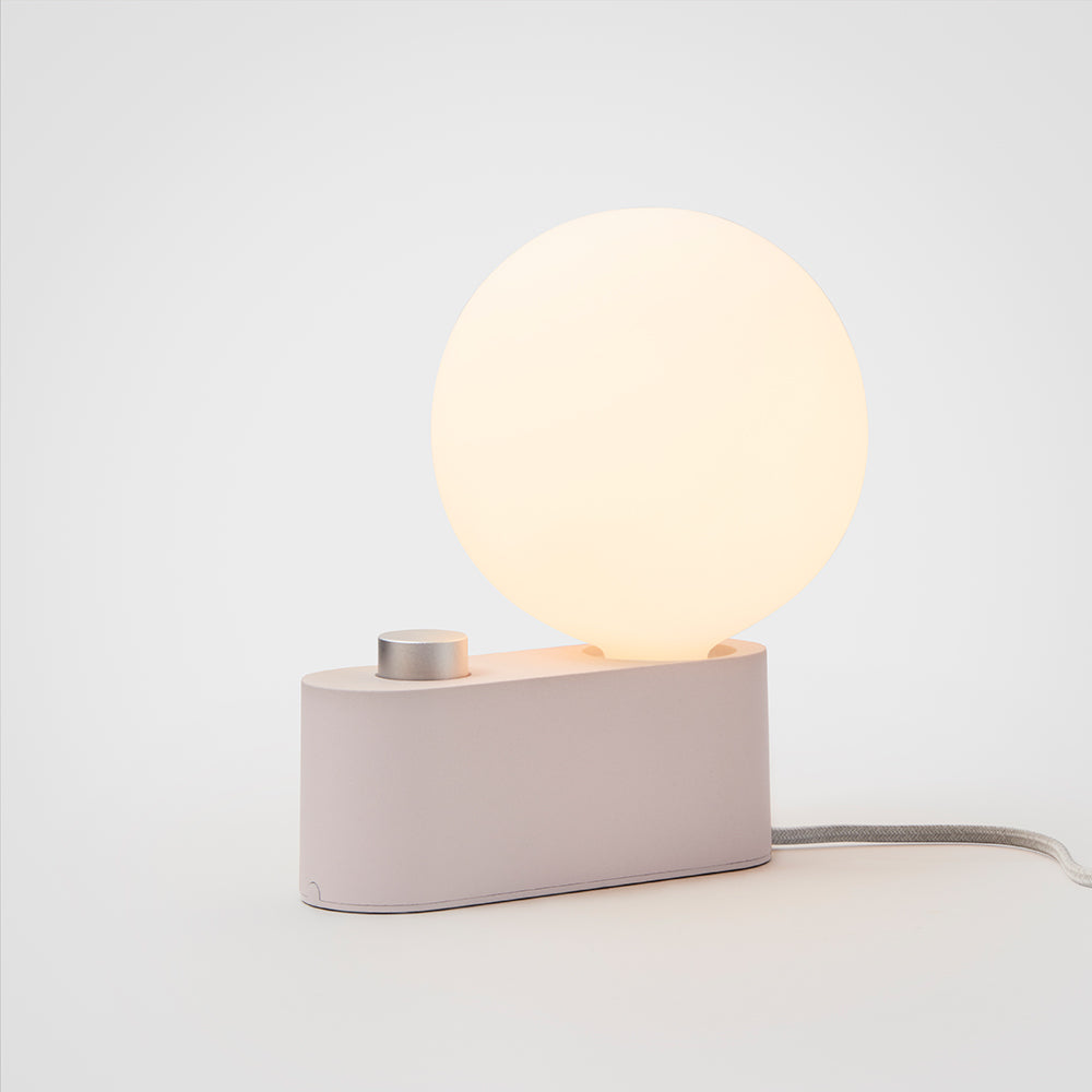 Tala Alumina Table Lamp with Sphere IV US ALM-SPHR-IV