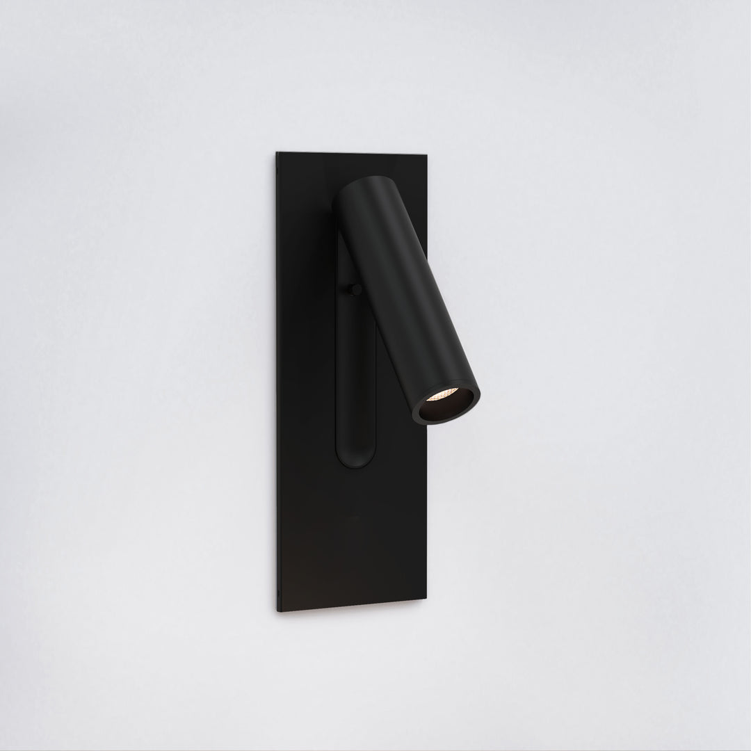 Astro Lighting Fuse 3 Wall Sconces Astro Lighting 4.02x2.95x7.87 Matt Black Yes (Integral), High Power LED