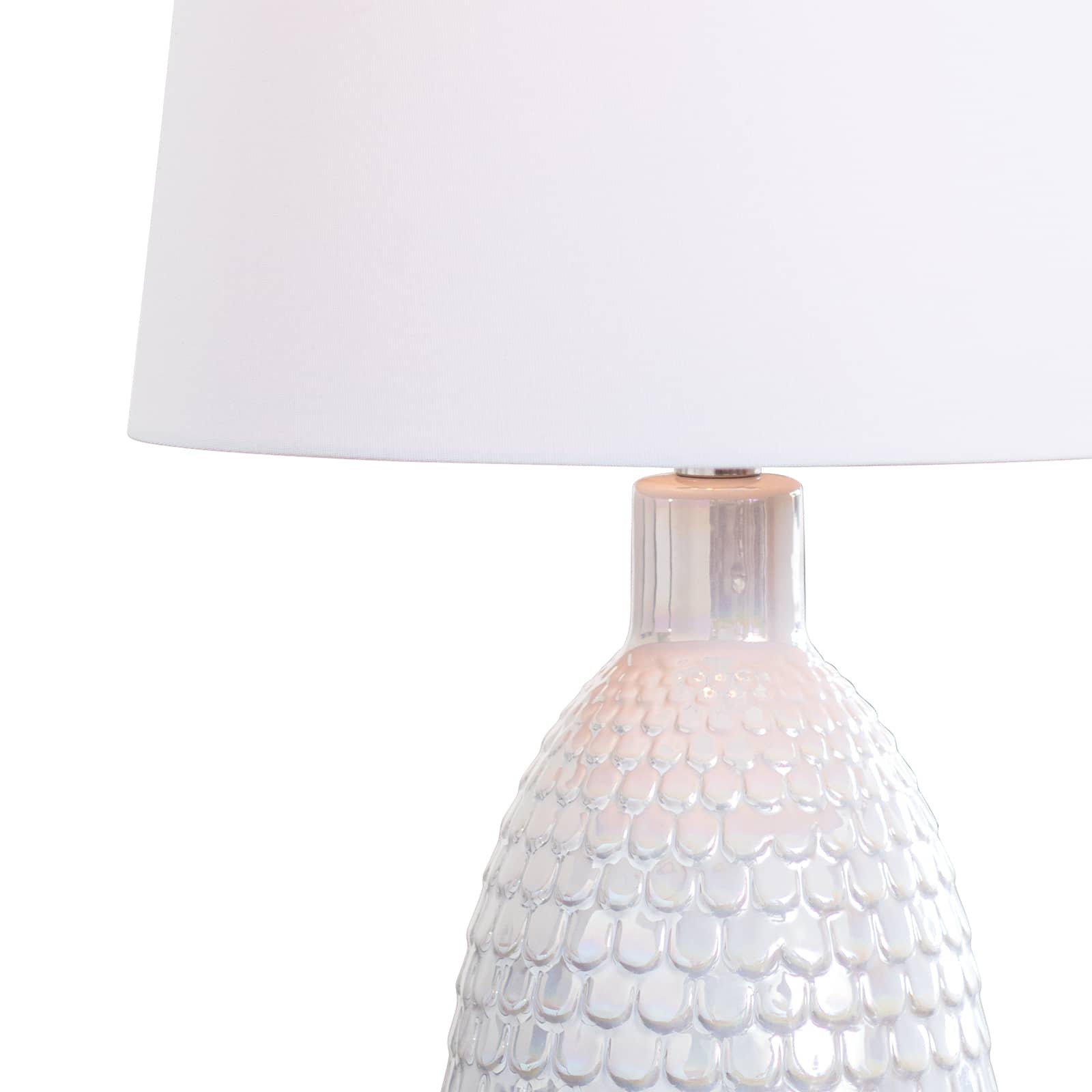 Regina Andrew  Glimmer Ceramic Table Lamp (Pearlized White) Lamp Regina Andrew   